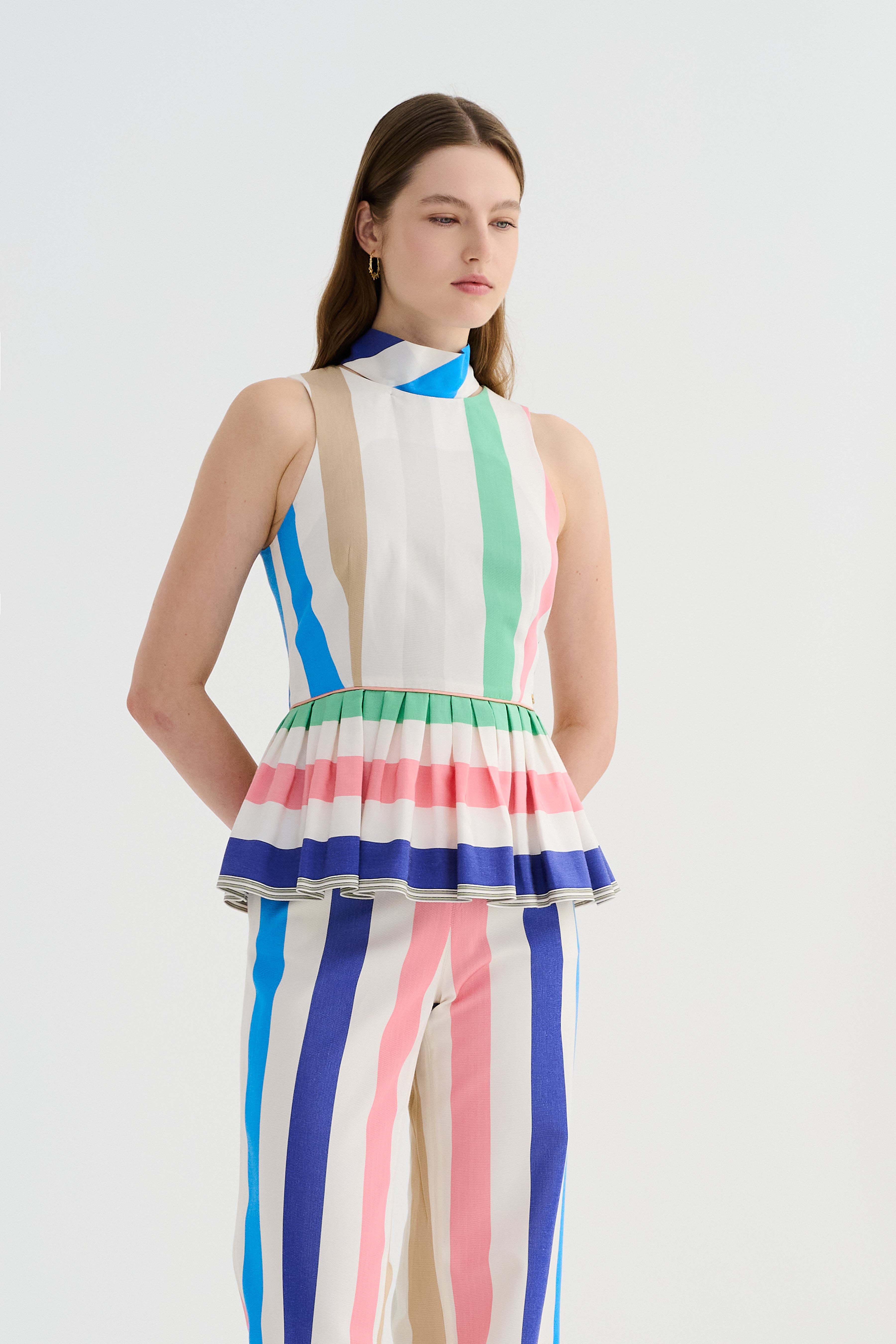 Fular Yaka Peplum Kutnu Bluz