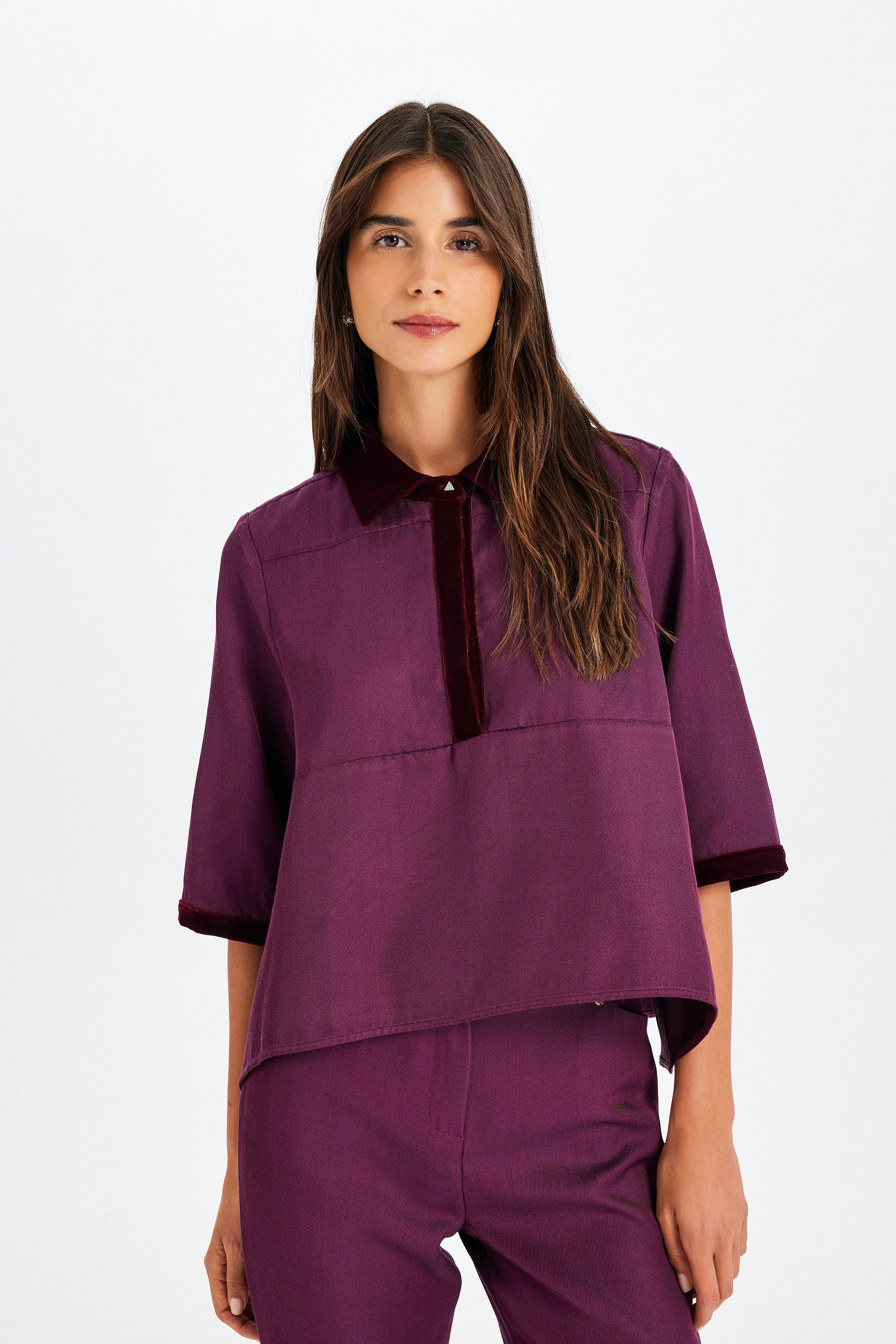 Kadife Detaylı Polo Yaka Bordo Bluz