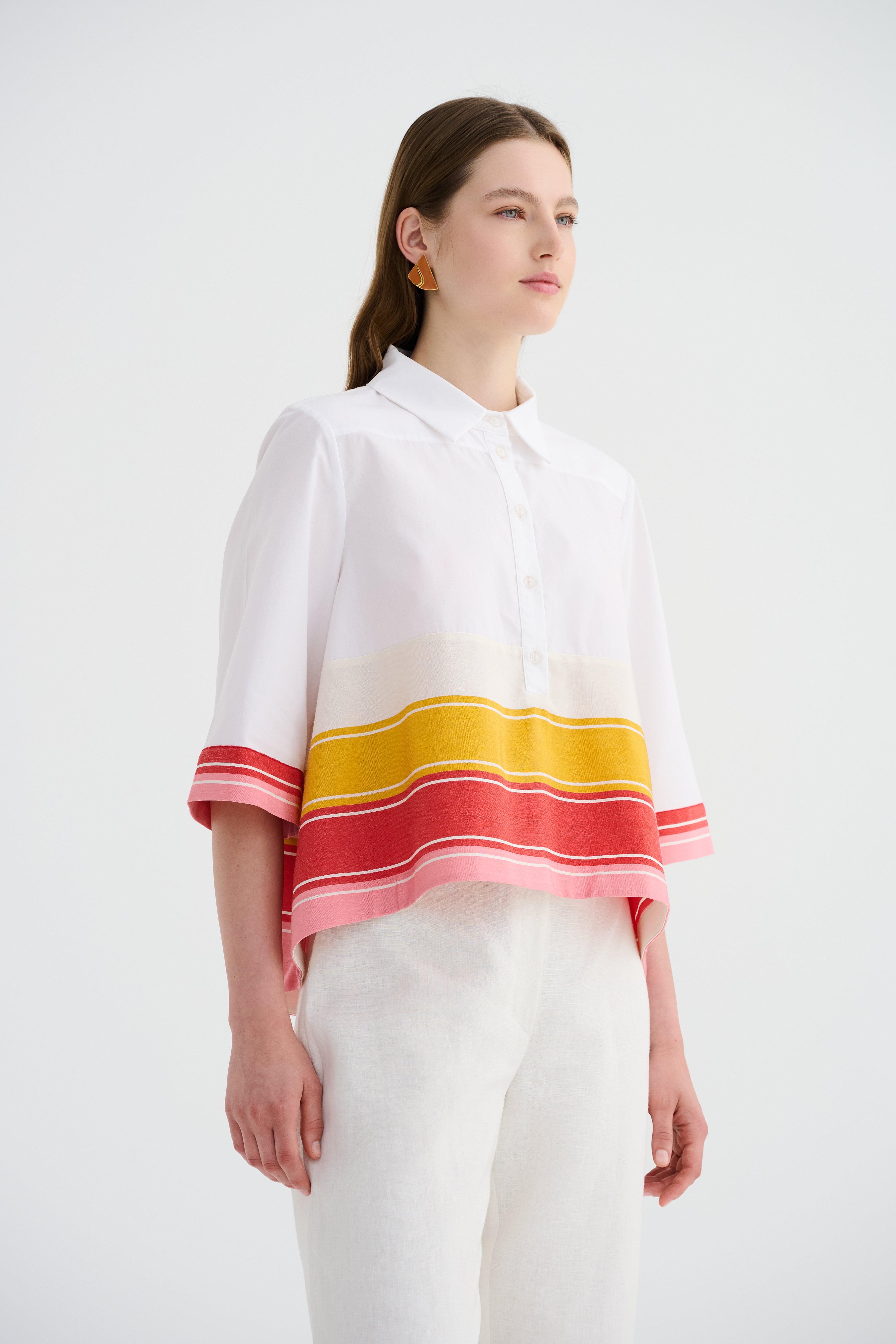 Kutnu Detaylı Polo Yaka Poplin Bluz