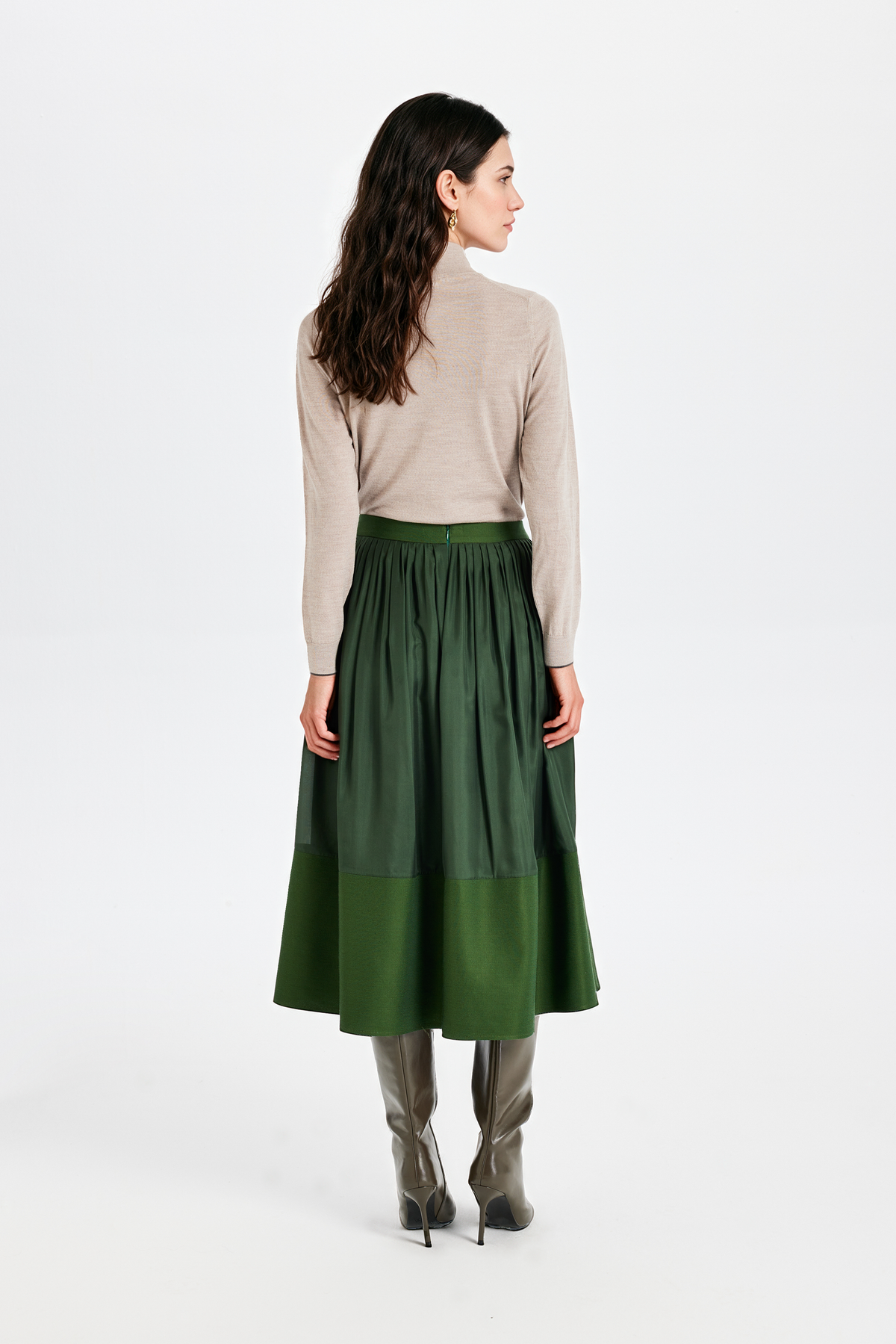 Kutnu Detailed Silk Green Midi Skirt